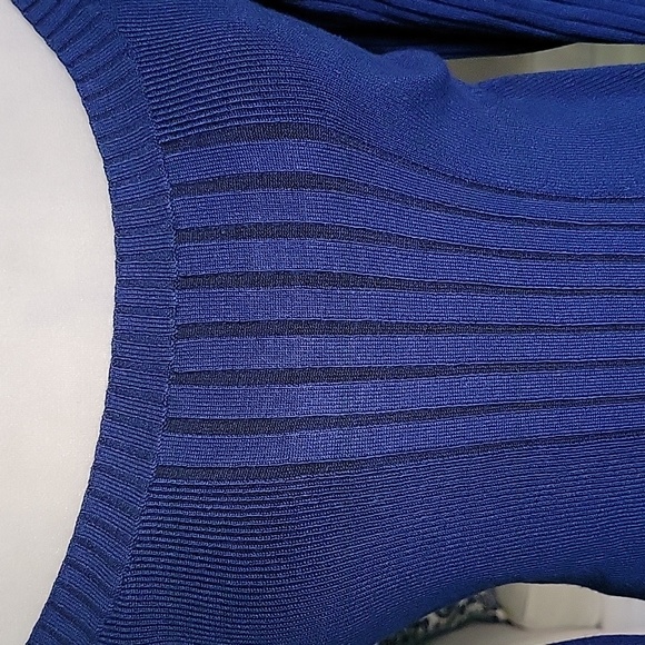 Bisou Bisou Michele Bohbot Of Shoulder  Knit Top/ Sweater - Picture 3 of 5